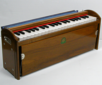 Indian Travel Harmonium
